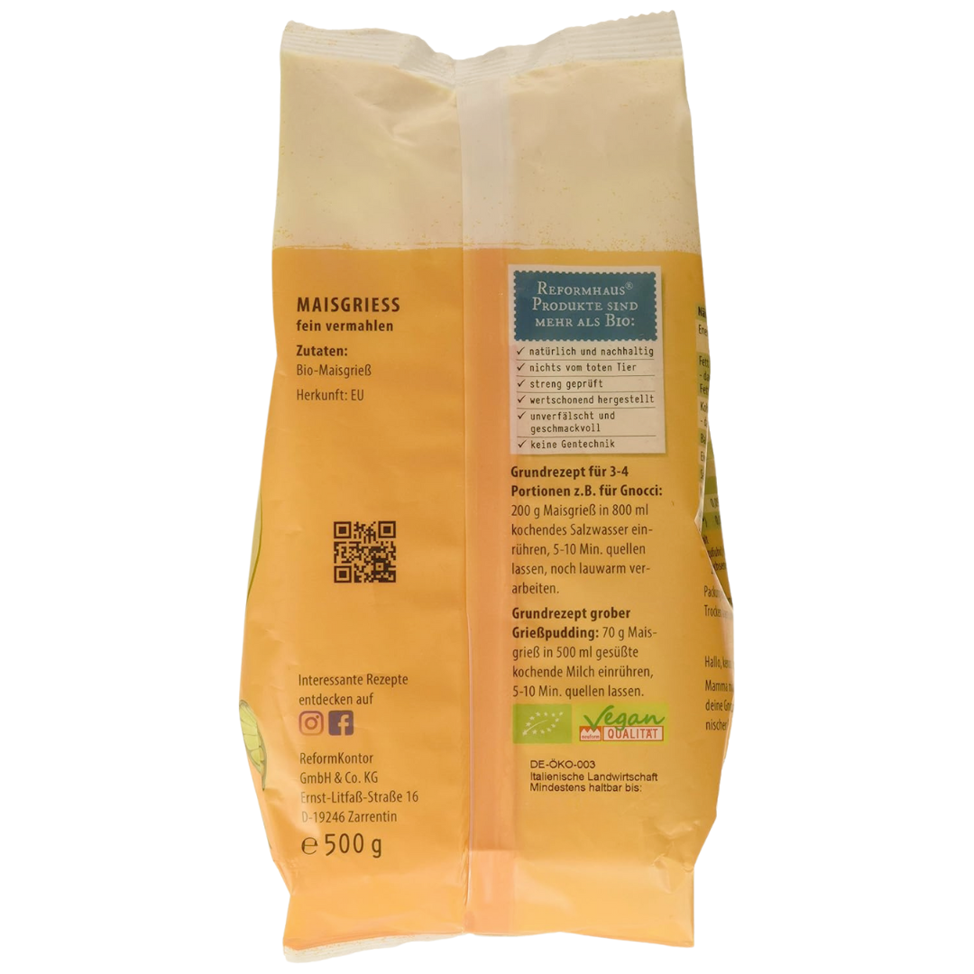 Rückseite des Reformhaus Maisgrieß Bio 500 g – Zutaten, Herkunft aus der EU, Rezeptideen für Polenta, Gnocchi und Grießpudding sowie Vegan-Qualitätssiegel.