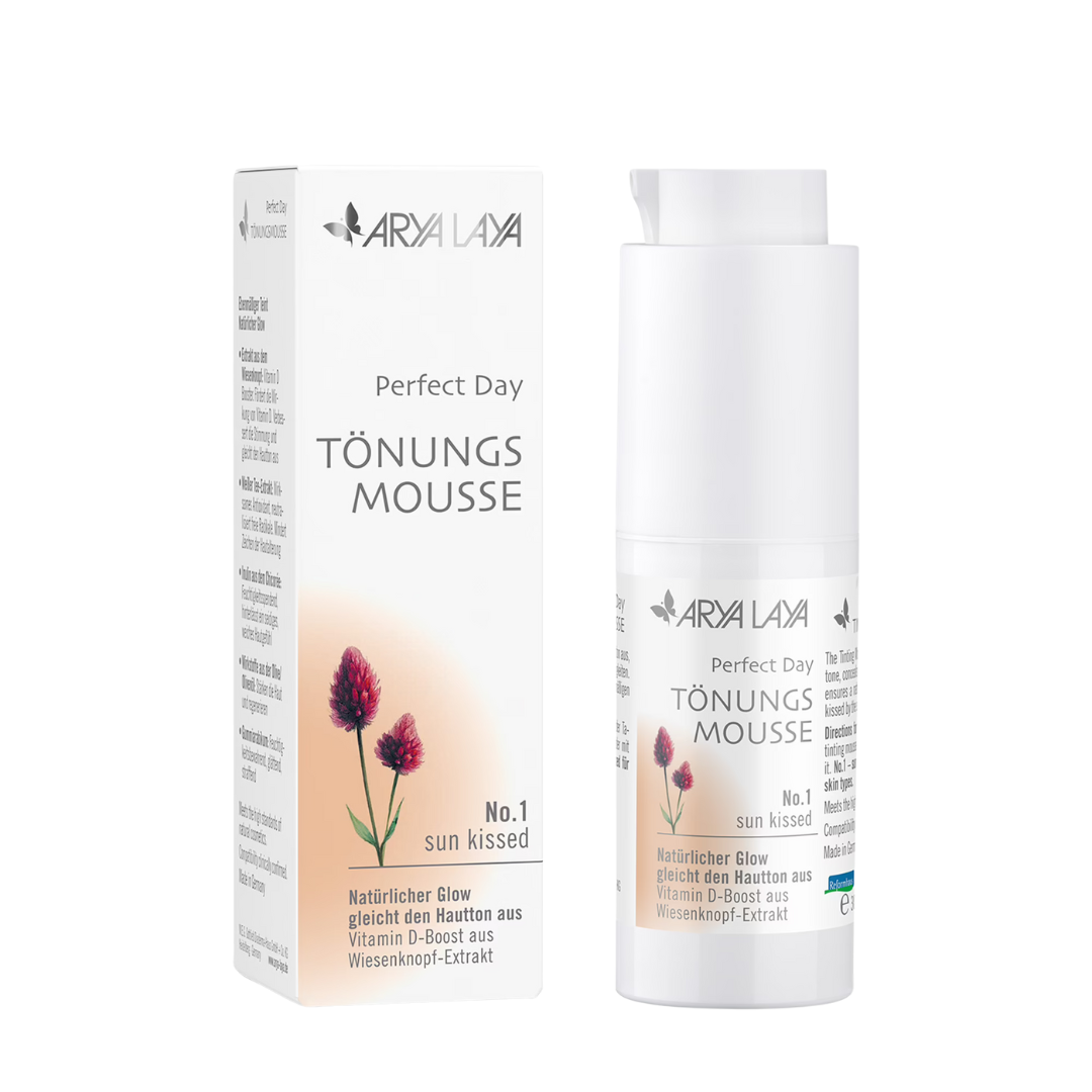 Arya Laya Perfect Day Tönungsmousse No. 1 Sun Kissed – getöntes Mousse mit natürlichem Glow-Effekt, Vitamin D-Boost und Wiesenkopf-Extrakt