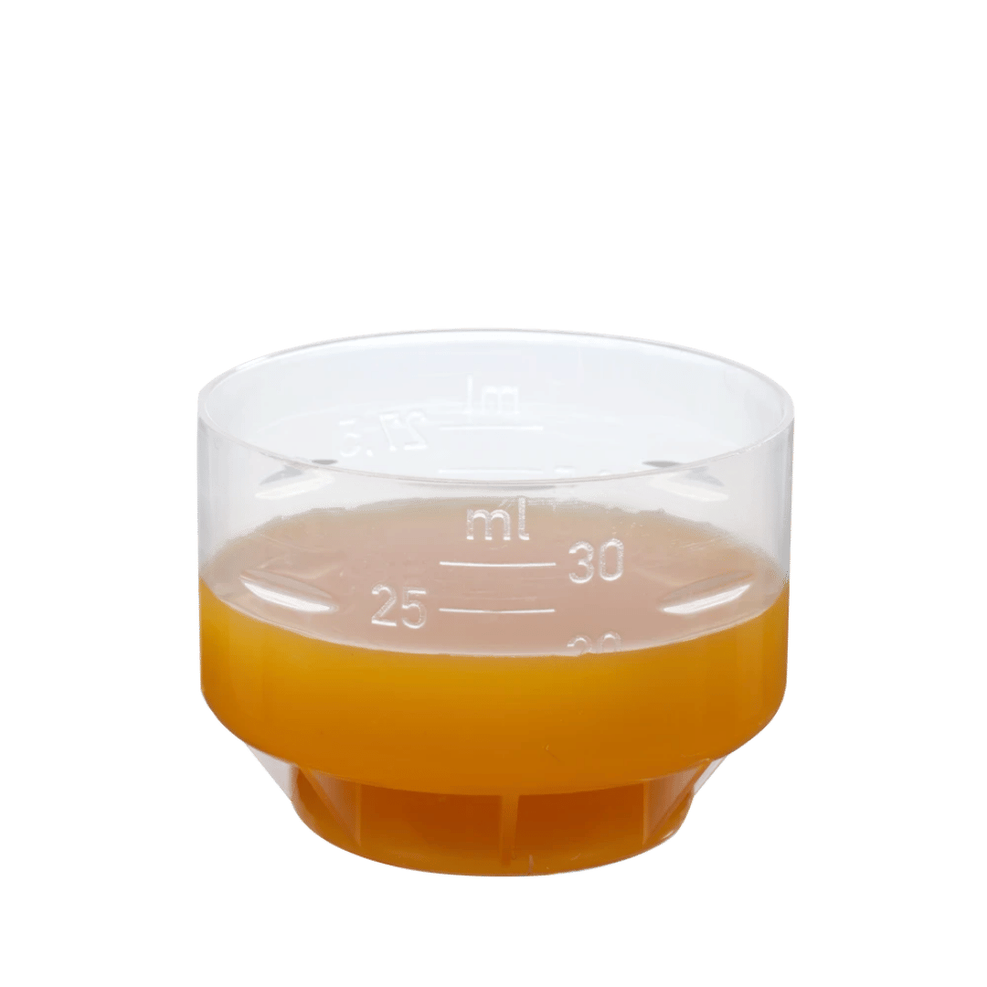 Salus Kindervital Messbecher mit 25ml orangefarbener Vitamin-Tonic-Lösung - Dosierhilfe für Kinder-Nahrungsergänzung