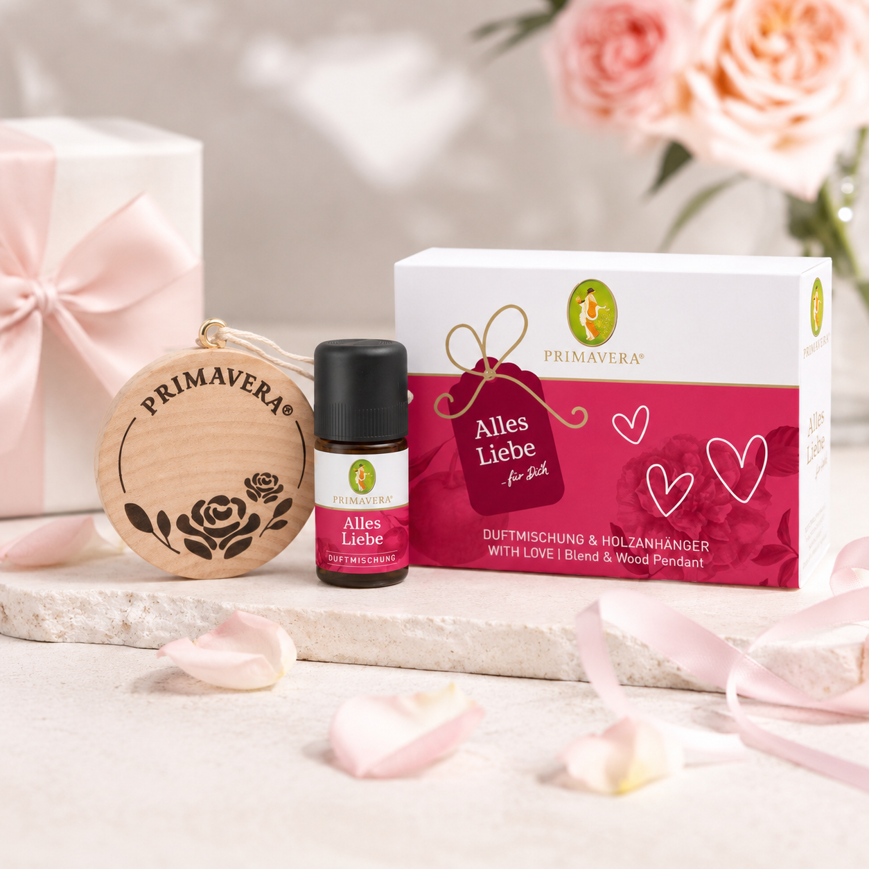 PRIMAVERA Alles Liebe Geschenkset mit Duftmischung und Holzanhänger als liebevolle Geschenkidee