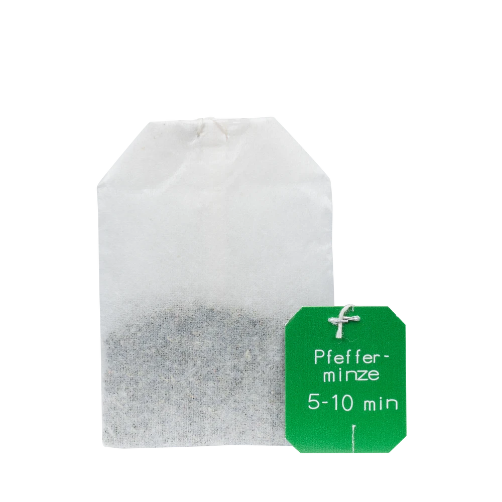 Teebeutel des Salus Pfefferminz Tee bio – Pfefferminze aus kontrolliert biologischem Anbau