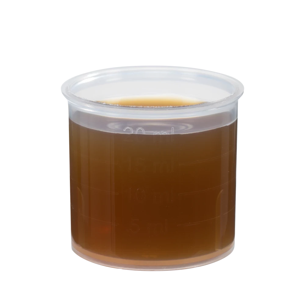 Dosierbecher mit Schoenenberger Zinnkraut Naturreiner Heilpflanzensaft