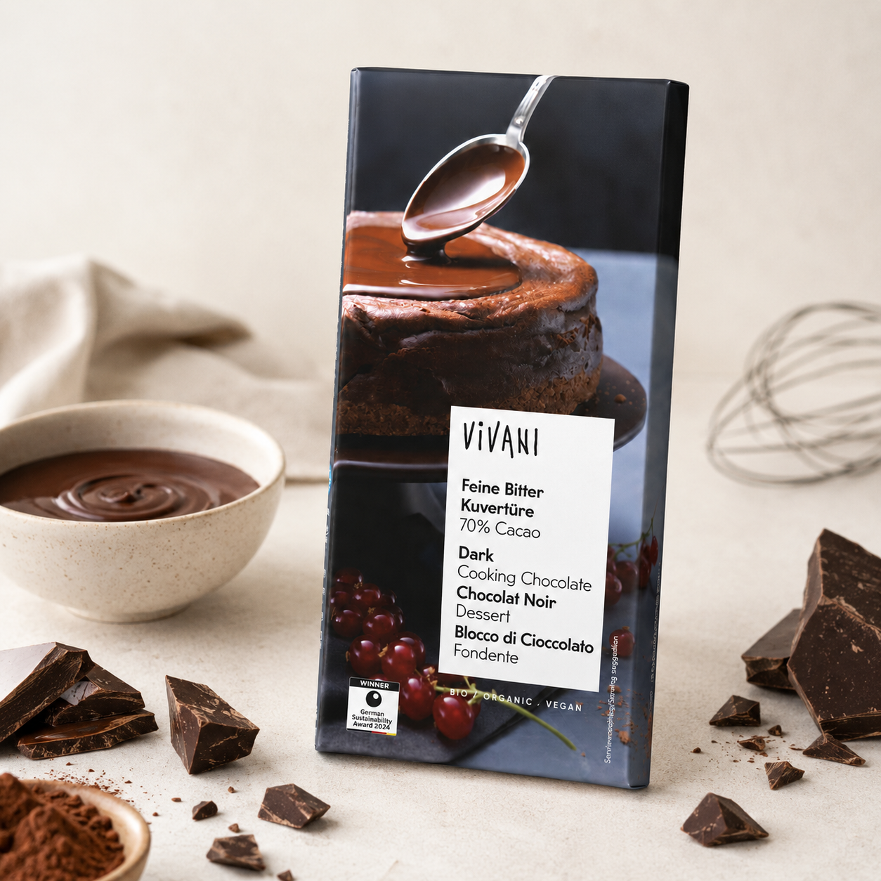VIVANI Feine Bitter Kuvertüre 70 % Cacao mit geschmolzener Schokolade und Schokoladenstücken